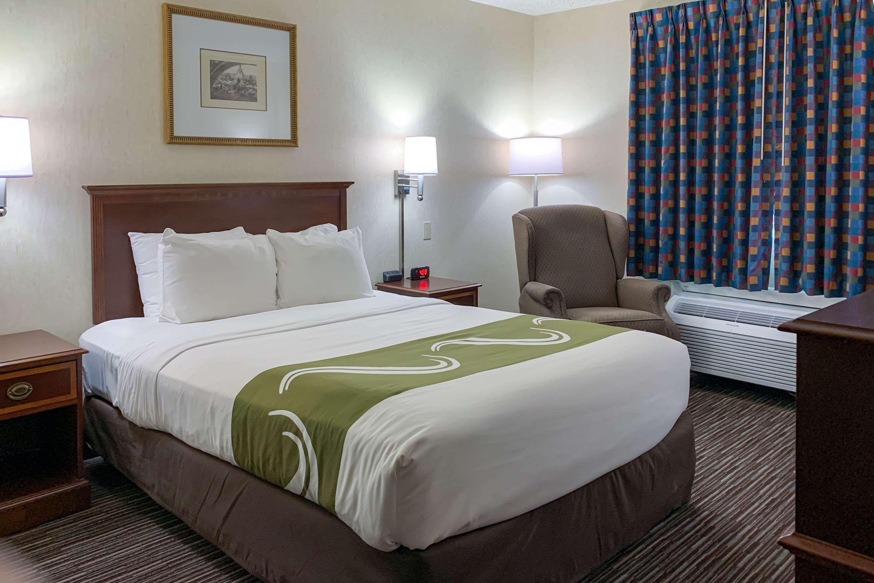 Quality Inn Near Toms River Corporate Park Manchester Township Buitenkant foto