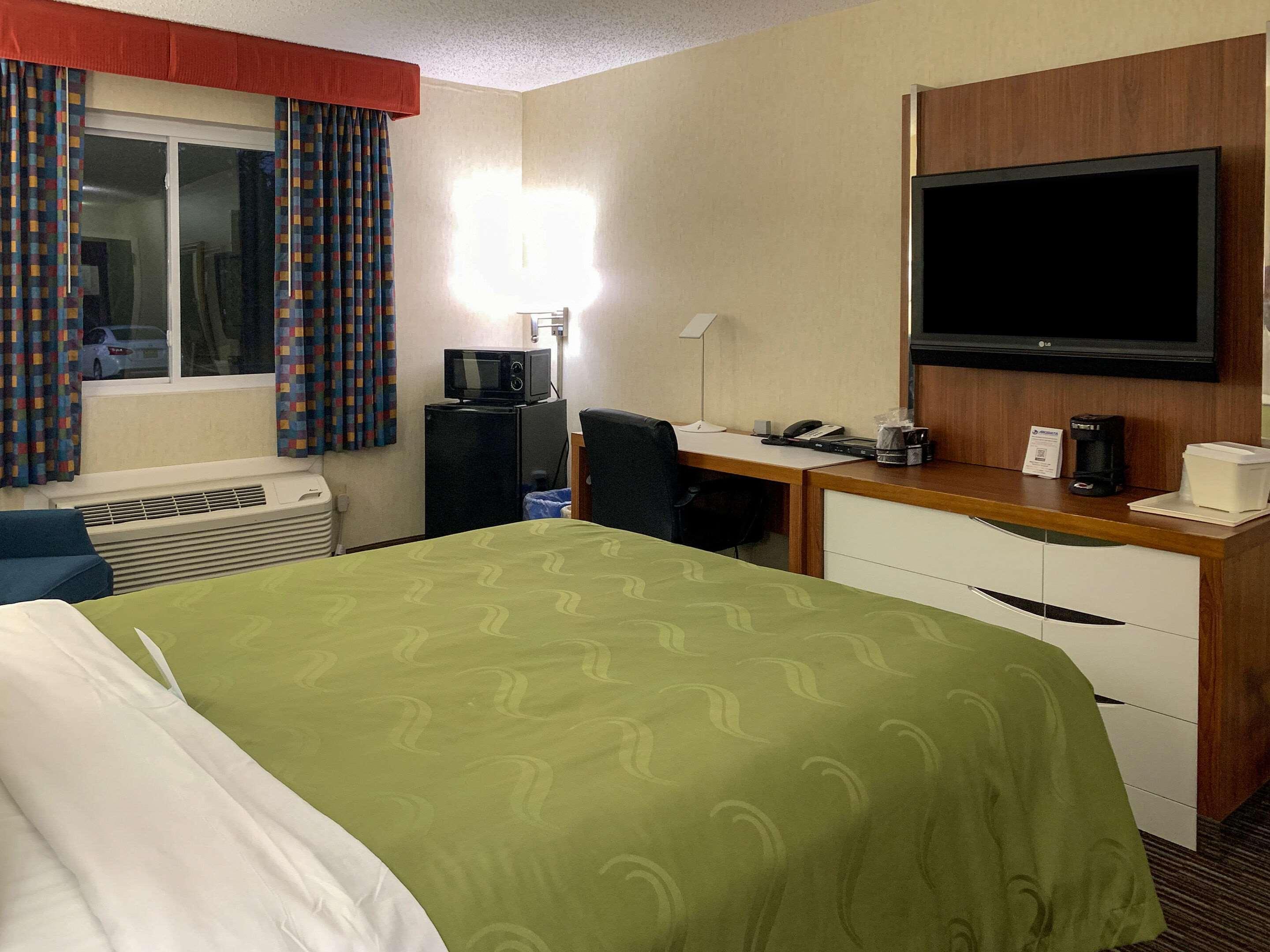 Quality Inn Near Toms River Corporate Park Manchester Township Buitenkant foto