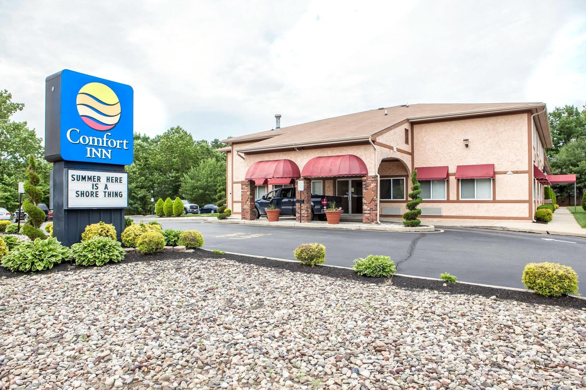 Quality Inn Near Toms River Corporate Park Manchester Township Buitenkant foto